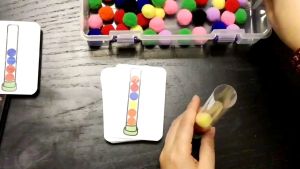 Ready stock!! Montessori Early Learning Colour Cognition Activity Motor skill development Counting skill Tweezer kids