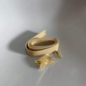 เข็มขัด กำนันผู้ใหญ่บ้าน หัวสิงห์แบบหนีบ พร้อมสายผ้าสีทองแถมปลายสาย : BL