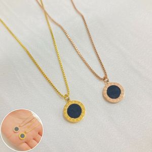 Kalung Titanium Wanita: Bahan Berkualitas & Anti Karat