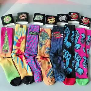 European and American Fashion Brand SANTA CRUZ Towel Bottom Skateboarding Sports Socks Mid-High Tube Socks Printing Spray Painting Hip Hop Ghost Hand