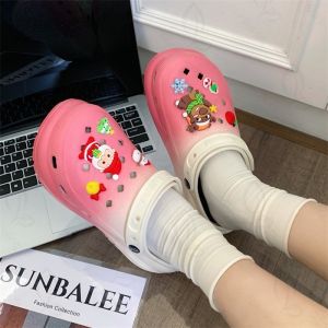 Bigdreamofficial รองเท้าหัวโต พร้อมตัวติด คริสมาสต์ เสริมส้น 8 เซน รองเท้าผู้หญิงรัดส้น EVA สีทูโทน SHO-SUN8694-2T