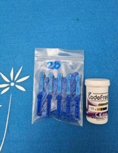 แผ่นตรวจน้ำตาล Sd Codefree พร้อมอุปกรณ์ 25-50 ชิ้น 2แบบ คือ แบบสำเร็จและแบบใช้กับปากกา
