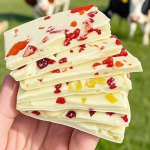 Inner Mongolia Specialty Delicious Melaleuca Milk Skin Milk Candy Candy Snacks Dairy Products Snacks Casual Snacks Relieve Gluttonous S