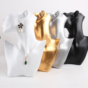 Sideways Portrait Model Necklace Display Stand Stand Stand Props Counter Window for Creative