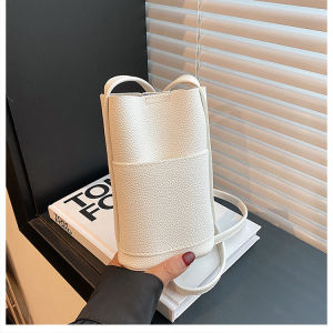 MYshoe  พร้อมส่ง กระเป๋าสะพาย ใส่มือถือ หนังPu มี3สี