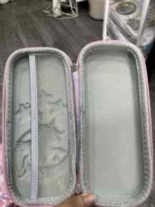 Hộp bút hoạt hình dễ thương cho bé – Nhiều mẫu