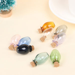 QUANSEN 2Pcs 1:12 Dollhouse Miniature Glass Color Bottles Cork Bottles Tiny Jar Model