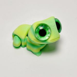 BEIBEI Realistic 3D Printed Frogs Ornament Cute Big Eyes Cartoon 3D Printed Frog Model Frog Sculpture Figurine 3D Printed Frog Toy Children