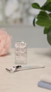 Gillette Venus for Pubic Hair and Skin Bikini Razors for Women Womens Razor Handle + 4 Blade Refills