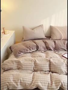Japanese-style Plaid Washed Cotton Four-piece Bedding Set ins Simple Solid Color Student Dormitory Single Three-Piece Set LZD