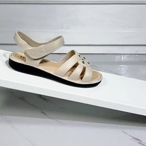 [Free Shipping] WomenS Summer Sandals For Mothers Fashionable Flat Non-Slip Soft Sole Comfortable Versatile Velcro Rhinestone Shoes For Seniors