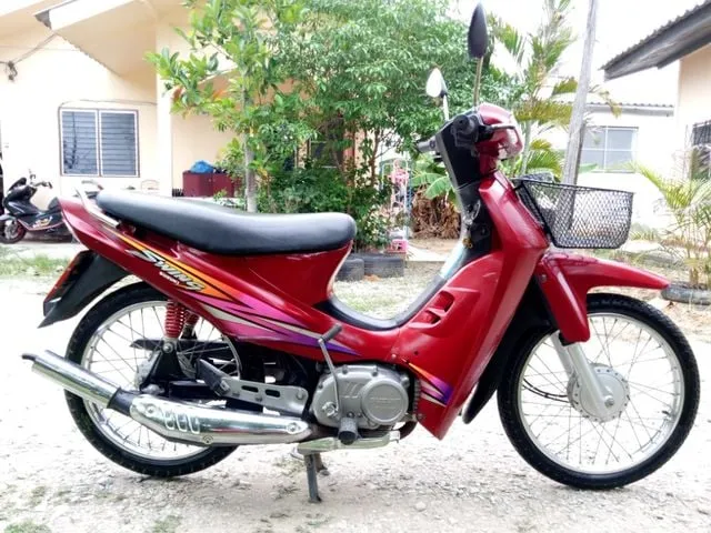 Double%20high%20bracket%20Suzuki%20110/Swing%20110%20genuine%20center%20-%20Image%204