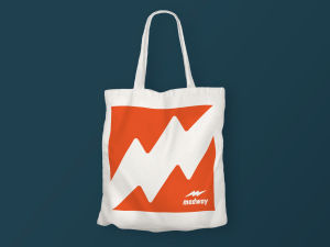 MEDWAY - Totebag Kekinian Bahan Blacu Grade A Penutup Resleting kode LMW 406