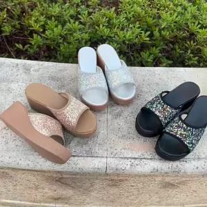 [Free Shipping] New Summer Large Size Womens Fashionable Mid-Heel Chunky Heel Crystal Sandals