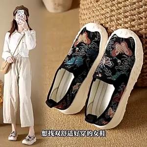 2026 WomenS Casual Canvas Shoes Thick-Soled Slip-On Loafers Breathable Non-Slip Soft-Soled Cloth Shoes
