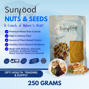 SUNFOOD Superfoods Nuts & Seeds Mix 250g - Walnuts Almonds Cashews Raisins Healthy Trail Mix Snack