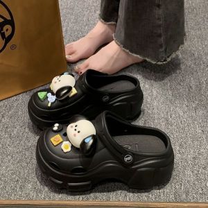 [Free Shipping] Cute Cartoon Clogs for Women Summer 2026 Non-Slip Height-Increasing Beach High-Heel Closed-Toe Slippers for Outdoor Wear