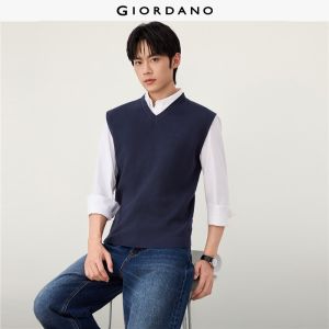 Giordano Men V-neck knit vest Free Shipping 18056011