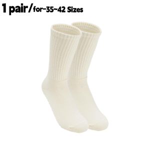 Anti-Slip Yoga Pilates Mid-Calf Socks / Breathable Cotton Sports Gym Socks / Medium Length Solid Color Fitness Pilates Sports Socks / for Women
