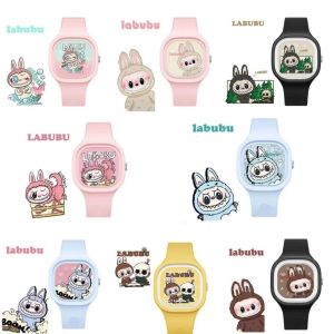 นาฬิกาซิลิโคน Labubu นาฬิกาอิเล็กทรอนิกส์สี่เหลี่ยมการ์ตูนสีทึบ