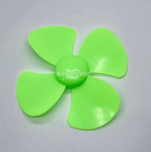 Cánh quạt nhựa mini 100mm trục 2mm mới 100% hàng tốt - HM0040