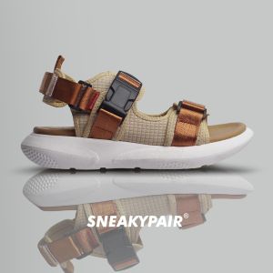 SNEAKYPAIR Walkey Unpeeled Almond Wanita Slip On Sepatu Sandal