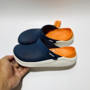 รองเท้าแตะCr Lite Ride รุ่นใหม่2023 Size M4 -- M11 สินค้าถ่ายจากภาพจริง 100%