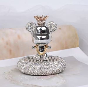Trang Trí Taplo Xe Hơi BearBrick Sáp Thơm Cao Cấp New 2024
