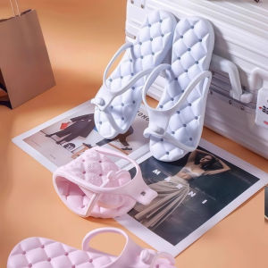 Travel Foldable Slippers Portable Anti-slip Light Tourism Bathroom Hollow Out Slippers Removable