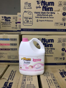 Nước giặt xả NumNim cho Bé thành phần hữu cơ kháng khuẩn. Khử mùi lưu hương dịu nhẹ 3100ml Thailand Chính Hãng