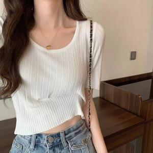 Rajut import 028 / knit crop import / Crop rajut strip / Blouse rajut motif garis / Baju Rajut Crop Wanita Stripe Garis / Crop Top Blaster / rajut / Atasan rajut / Crop Top rajut Pendek Murah Wanita