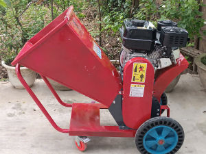 Máy Băm Tàu Dừa KhôTàu dừa Tươi Sử Dụng Động Cơ Xăng 4 Thì