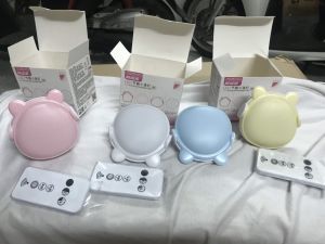 Đèn ngủ có điều khiển từ xa ánh sáng nhẹ dịu mắt