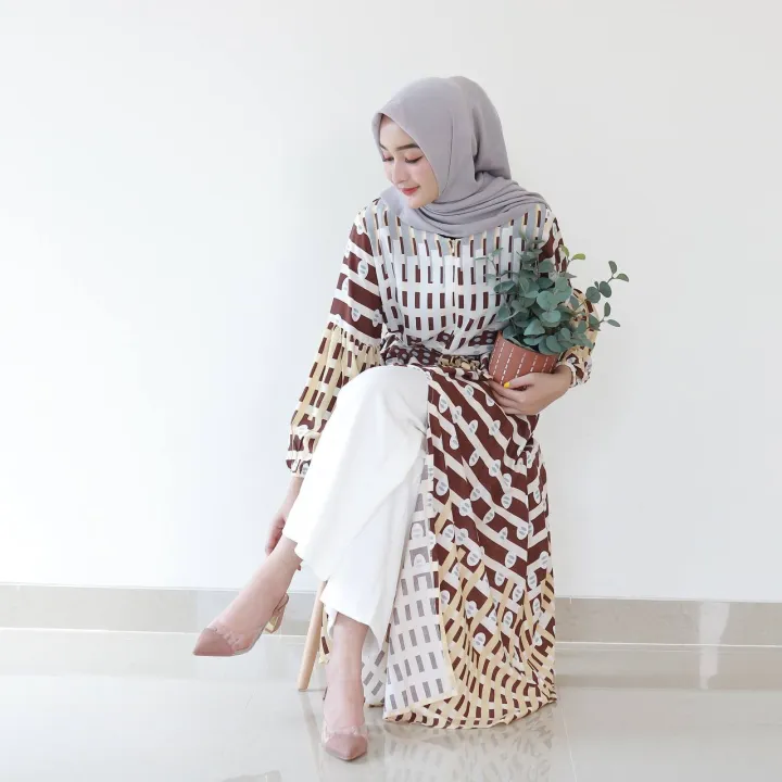 BELA%20MAXI%20DRESS%20GAMIS%20RAYON%20(BUSUI%20FRIENDLY)%20-%20Image%204