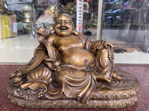 Tượng Phong Thủy Di Lặc Ngồi Bệ Cầm Gậy Như Ý Đồng Đúc 38x20x25cm - Trang Trí Nhà Cửa Phong Cách Cổ Điển