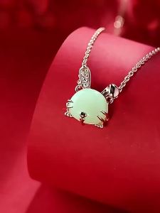 Cung Hoàng Đạo Rồng Và Vòng Tay Ngọc Bích Hetian Nữ Năm Rồng Năm Sinh Dây Đeo Tay Màu Đỏ Hạt Chuyển Linh Vật Quà Sinh Nhật