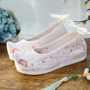 Free Shipping Xian Gu Spring/Summer New Hanfu Shoes For Women Ancient Style Embroidered Shoes With Hidden Heels Chinese Style Shoes With Han Elements Shun Shuo