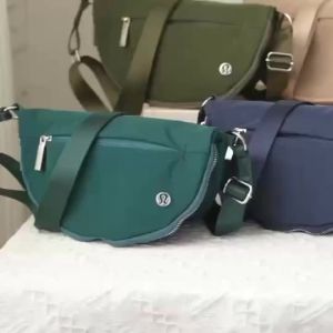 New crossbody bag dumpling bag rainproof dual-purpose