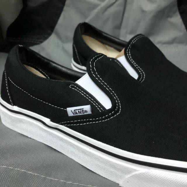 Vans Slip On Classic Black White Global Market Authentic Guarantee