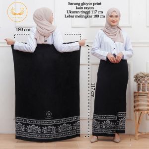 SARUNG AQIL BATIK SARUNG GOYOR PEREMPUAN SANTRIWATI MONOCROME HITAM PUTIH KAIN RAYON TEBAL