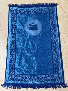 Hampers Sajadah Foam Empuk Emas Mengkilap Almashad 70x110