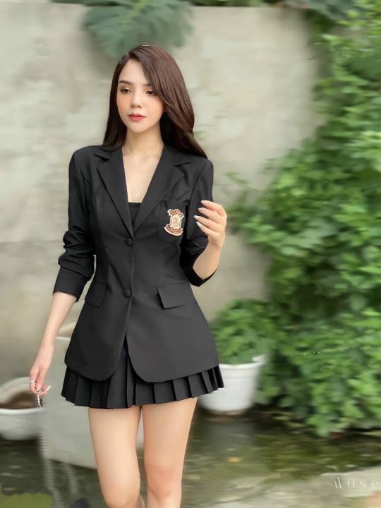 Top những mẫu đầm xếp ly cao cấp giúp bạn sang trọng, duyên dáng – MM Outfit