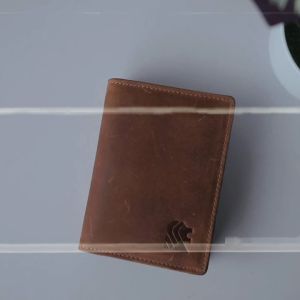 Dompet Lipat pendek pria bahan kulit sapi asli 100% original branded anti air dan tahan api fashion cowok model terbaru terkini distro tempat simpan uang kertas dan kartu atm