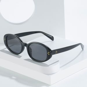 Oval Black Sunglasses Ladies Trendy Decorative Frame UV Protection Eyeglasses Suitable For Vacation Shopping Outdoor Activities