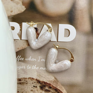 Simple Design White Enamel Geometric Heart Hoop Earrings New Fashion Jewelry Women Stud Earrings Female Earring Girls Gift ideas for Women Drop Earrings ear studs for women earrings korean style earings hypoallerginic set pearl earings for wedding 耳环