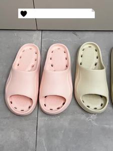 [Free Shipping] Eva Anti-Leakage Slippers For Bathroom Summer WomenS Home Use Non-Slip Bath Slippers Hotel Hollow-Out Sandals MenS Summer Slippers