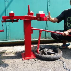 bonus pres ban Tire Changer Mr.Moris Alat buka Ban Manual Ban Tubeless dan Non Tubeless