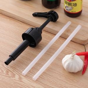 QQ Kitchen Sauce Bottle Press Mouth Universal Size Pump Head Bottle Dressing Sauce Dispenser Pam Kepala Botol Sos [E13]