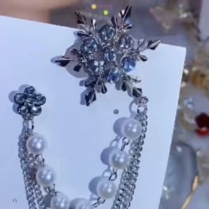 Fashion Jewelry Chain Tassel Star Coat Suit Corsage Collar Snowflake Brooch Decor Wedding Dress Hat Scarf Accessories Women Breastpin