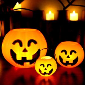 YOUSHI TOP Funny Cute Trick Or Treat Bags Portable Candy Holder DIY Pumpkin Bucket Pumpkin Lamp Halloween Decor Candy Boxes